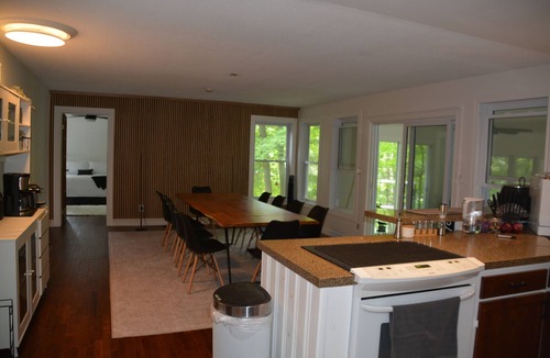 Tay Valley Cottage | Peaceful & Private Cottage on Horseshoe Bay