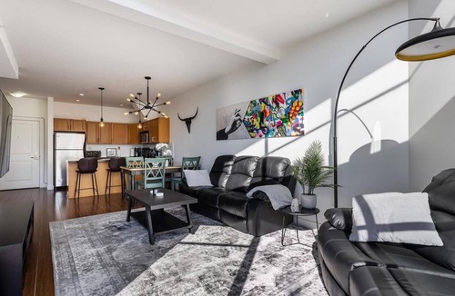 Central Okanagan Condo | Peaceful Retreat with Breathtaking View