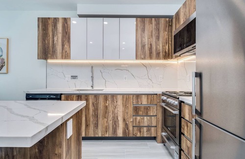 Davie Village Apartment | Pet Friendly Furnished One Bedroom @ 1168 Pendrell