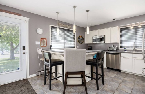 St. Clair House | Pilots Pier - Private waterfront & Dock