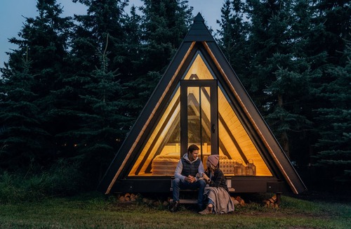 Division No. 10 Cabin | Pine Creek Retreat