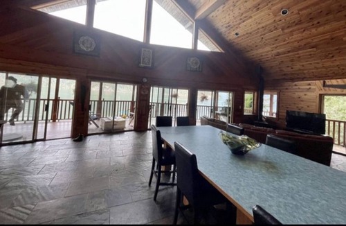 Pitt Meadows Cabin | Pitt Lake Cabin