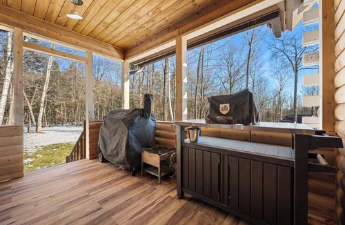 Island Falls House | Pleasant View Luxury Off-Grid Estate with Hot Tub, Gym & Direct ATV Access