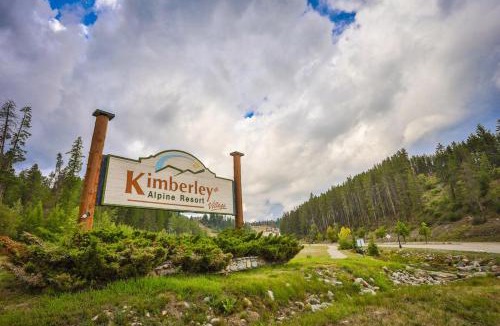 East Kootenay Apartment | Polaris Lodge by StayIn