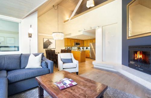 Whistler Village Apartment | Powder's Edge by Whiski Jack