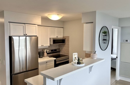 Humberwood Condo | Premium 2BR Extended Stay Near YYZ Free Parking Included