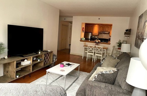 South End Condo | Prime Waterfront Condo - Live like a local