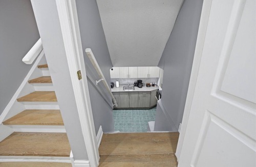 Meadowvale Village Apartment | Private 1BR Apt | WiFi | Parking | Nr all Amenities