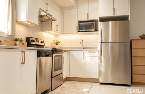 Surrey Apartment | Private 1BR Suite Near White Rock & US Border