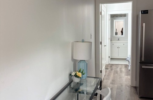 Toronto House | Private 2-Story Garden Suite 2 Bedrooms, 2 Baths