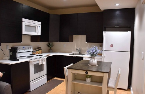 Saskatoon House | Private 2BR Suite | Kitchen & Laundry
