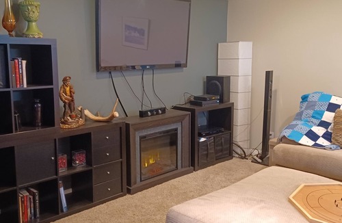 Daysland House | Private and quiet 1 bed basement suite with dry kitchenette.