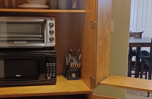 Daysland House | Private and quiet 1 bed basement suite with dry kitchenette.