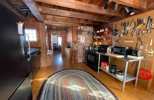 Perry House | Private Beach! Passamaquoddy Bay Cottage