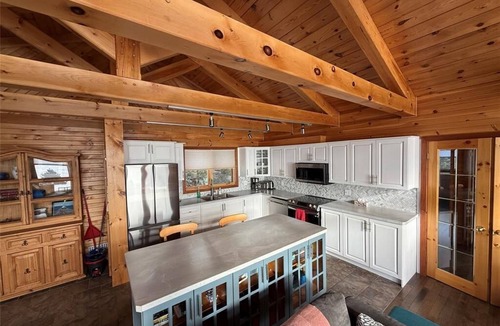 Tors Cove House | Private oceanfront home with stunning views in quiet Cribbies area of Tors Cove.