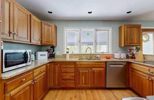 Cape Porpoise House | Private retreat offering multigenerational comfort and tranquil harbor access.