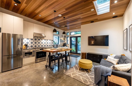 Pemberton Heights House | Private West Coast Lane House w/Gardens & Hot Tub
