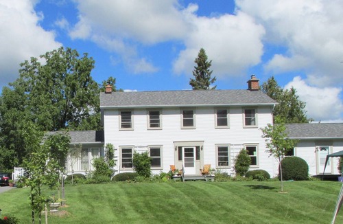 Stone Mills Apartment | Quiet country apartment for rent. Near Kingston, Napanee and Prince Edward C.