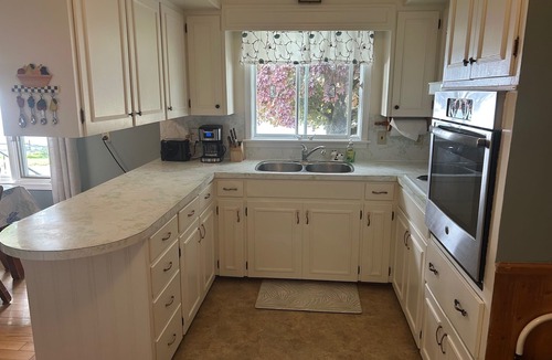 Manitoulin District House | Quiet & Updated Waterfront Manitoulin Retreat with Beautiful View! Sleeps 6.