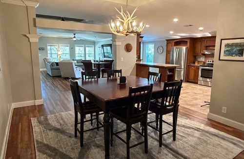 Dunnellon House | RAINBOW RIVERFRONT WITH PRIVATE DOCK AND BEACH - A TRULY RARE OASIS