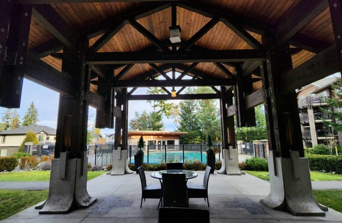 Regional District of Nanaimo House | Ravensworth Beach Villa