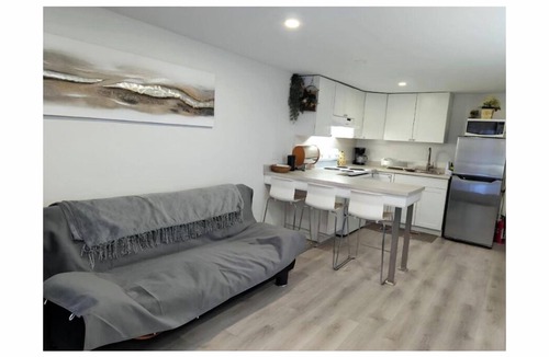 Fisherville Apartment | Ravine Retreat – Private 1-Bedroom Apartment, North York