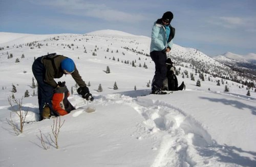 Ibex Valley Cabin | Remote Log Cabin Rental near Whitehorse in Yukon