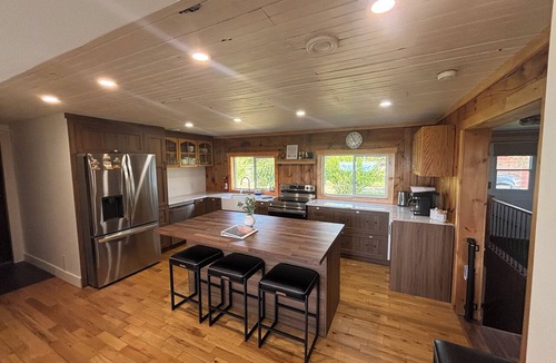 Glenmont House | Reset by the Bay | Fire Pit Hiking Ocean Views