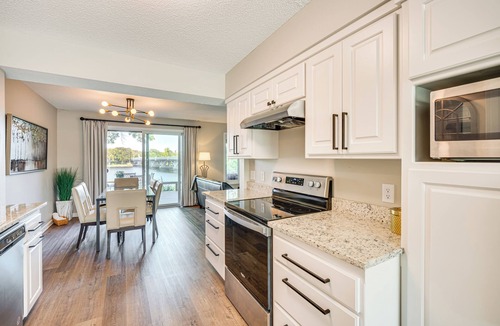 Champlin House | Riverfront Champlin Townhome w/Deck & Water View!