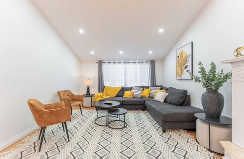 Georgetown House | Riverside Cottage, 4 BR Luxury Retreat