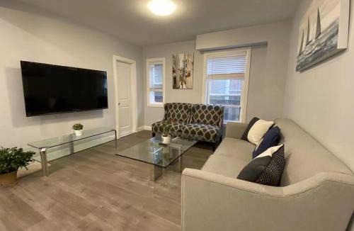 Niagara Falls House | Rock place