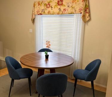 West Edmonton House | Room with Extra Comfort near West Edmonton Mall Room 3