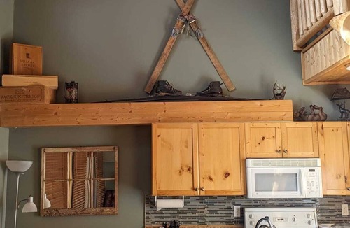 Okanagan-Similkameen Condo | Roomy Apex Mountain Ski in/Ski Out Vacation Rental
