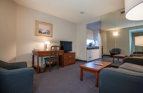 Yaletown Hotel | Rosedale On Robson Suite Hotel