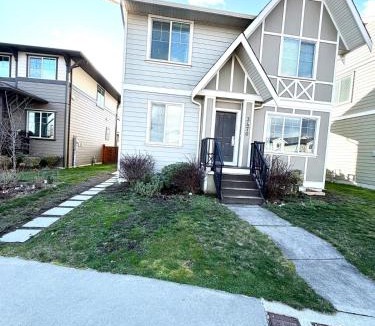 Colwood Apartment | Royal Bay Guest Suite