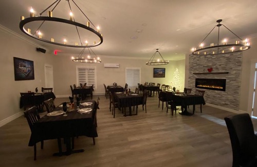King's Point Hotel | Roy’s