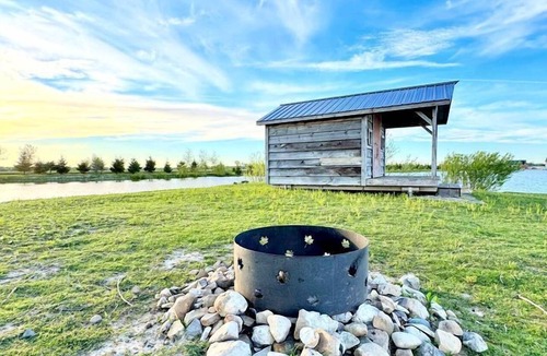 North Perth Cabin | Scenic Waterfront Cabin with Private Island Access in Perth East, Ontario