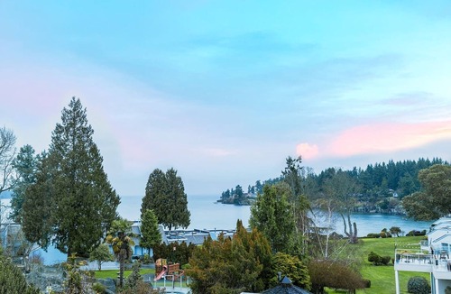 Regional District of Nanaimo Apartment | Sea Shore Studio Suite Retreat