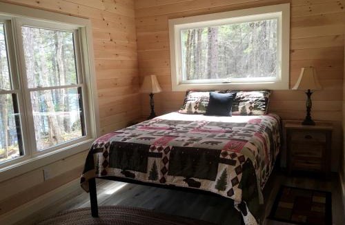 Marshfield House | Secluded, Dog-Friendly Lakefront Cabin on Pristine Lake, Maine, for Wonderfully Romantic Getaways to Nature