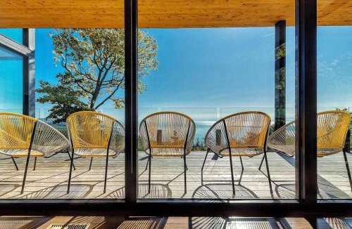 Saint-Joseph-de-la-Rive Ski Chalet | Secret Charlevoix - River View & Spa