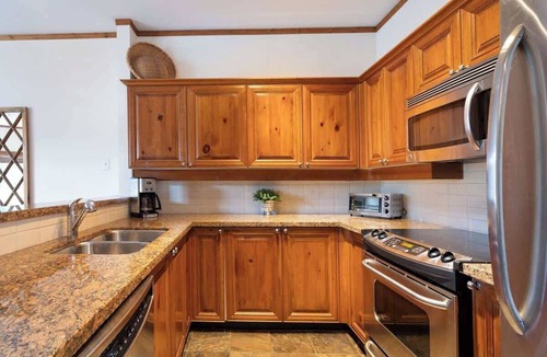 Blackcomb Condo | Serene fairway townhouse w/hot tub