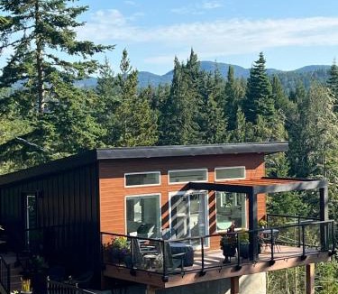 Otter Point Apartment | Serene Forest Retreat