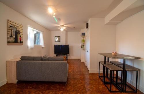 Delta Apartment | Serene Garden Suite