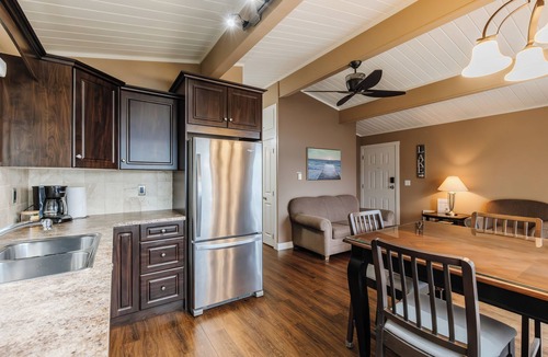 Central Okanagan Condo | Serene Lakeside with Pool and Views - CasaLoma