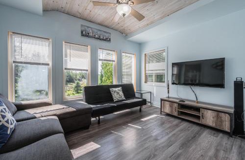 Northern Bruce Peninsula House | Serenity Shores Kayak Paradise