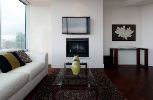 Downtown Vancouver Apartment | Shangri-La Serenity Suite