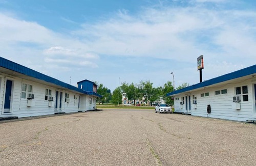 Fort Nelson Hotel | Shannon Motel
