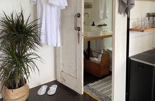 Shawnigan Lake Cabin | Shawnigan Lake Cabin w/ Sauna