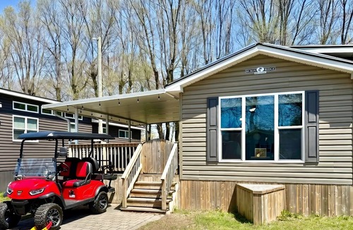 Sherkston Cottage | Sherkston Shores Getaway! Minutes from the Funplex, Elco Beach & Wyldewood Beach