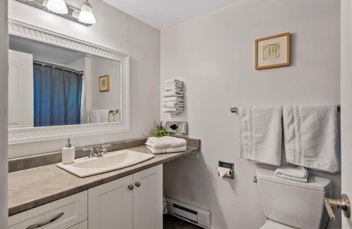 Regional District of Nanaimo Hotel | Shorewater Resort, Qualicum Beach